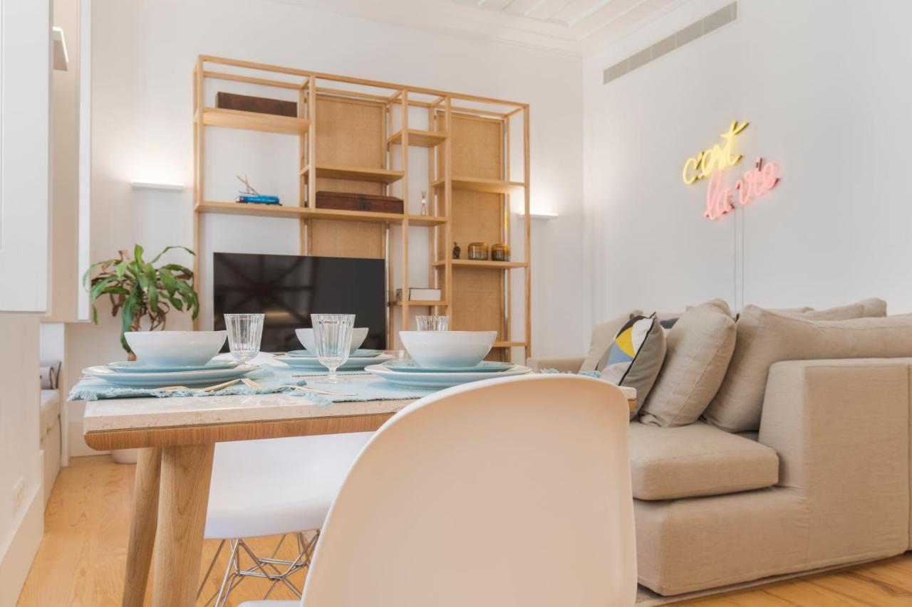 Charming Apartment In Baixa Chiado Lisboa Eksteriør bilde
