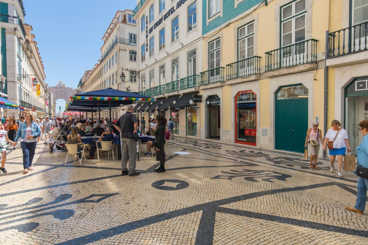 Charming Apartment In Baixa Chiado Lisboa Eksteriør bilde